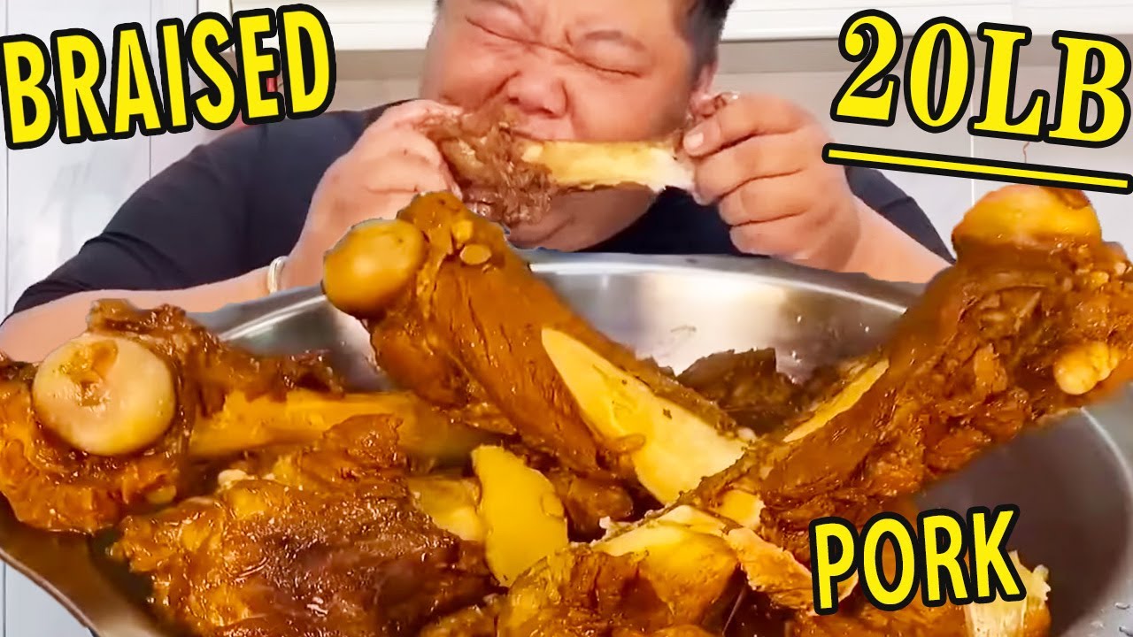 Brother Monkey bought 20 pounds of beef stick bones and made a pot of big bones with sauce.