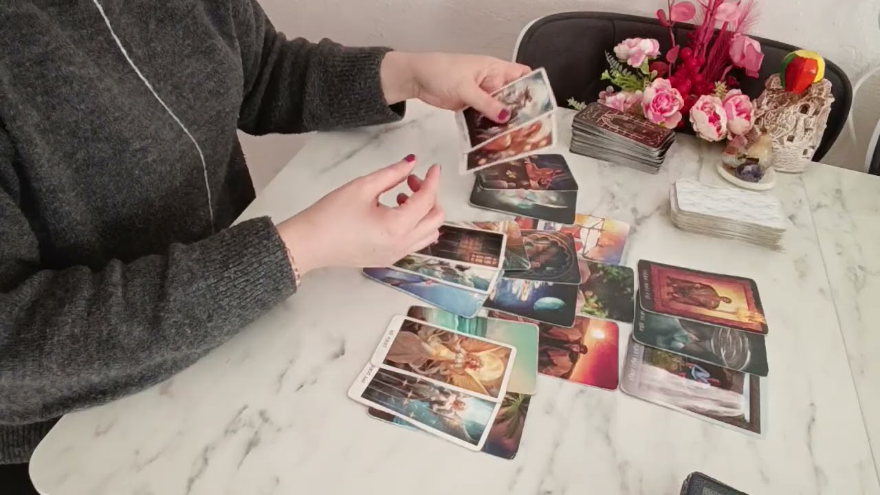 KOVA BURCU 🌹2-8 MART HAFTASI 🌹 NE BEKLİYOR ❓ TAROT AÇILIMI #kova Burcu #tarot 