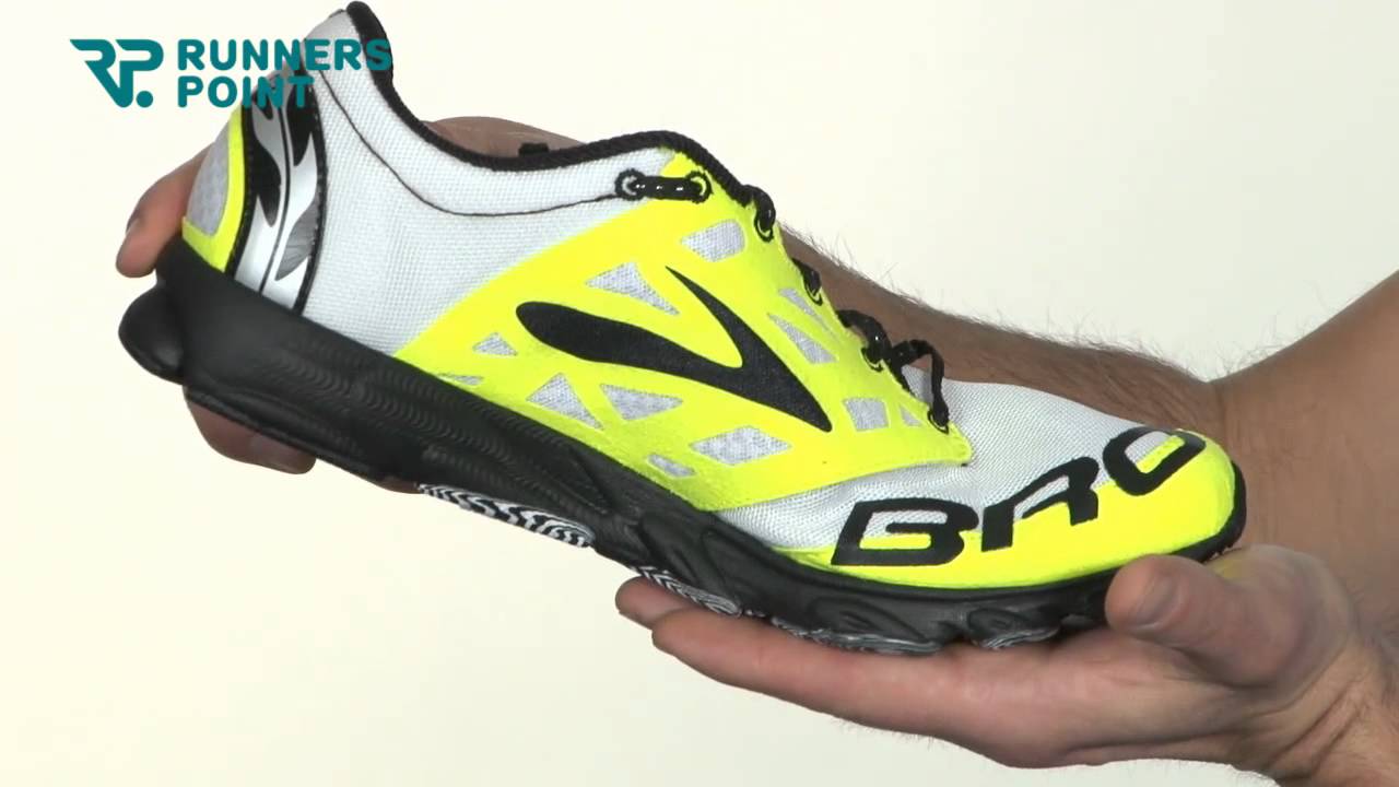 Brooks T7 RACER - YouTube