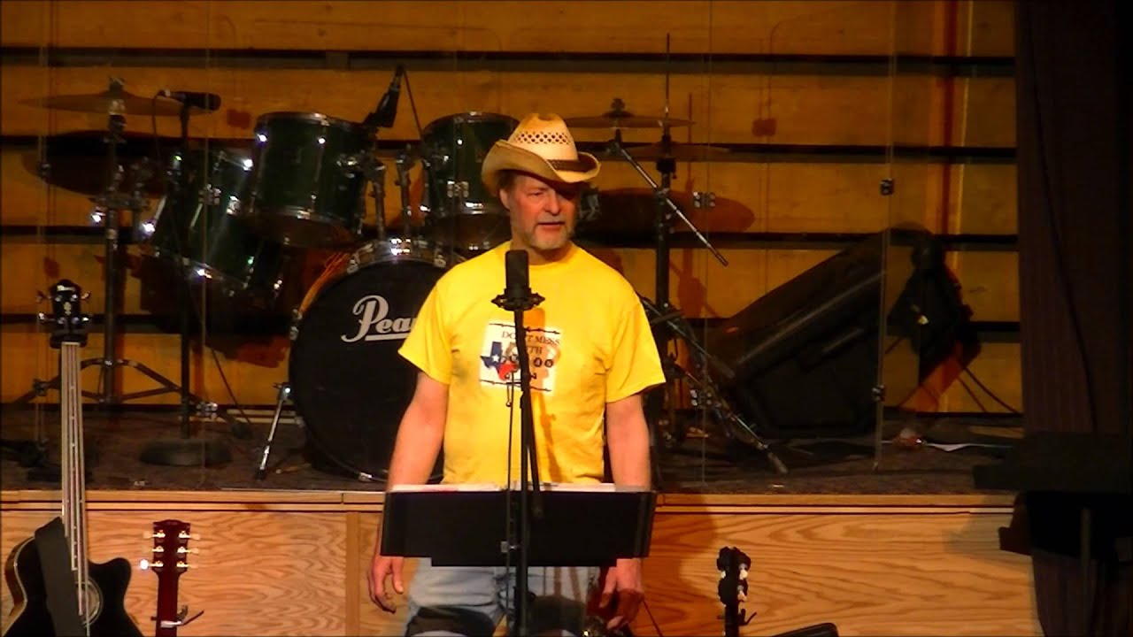 Mark Hume performing "Peter" (Modern Texas) at Cafe' con Dios - April 6, 2013