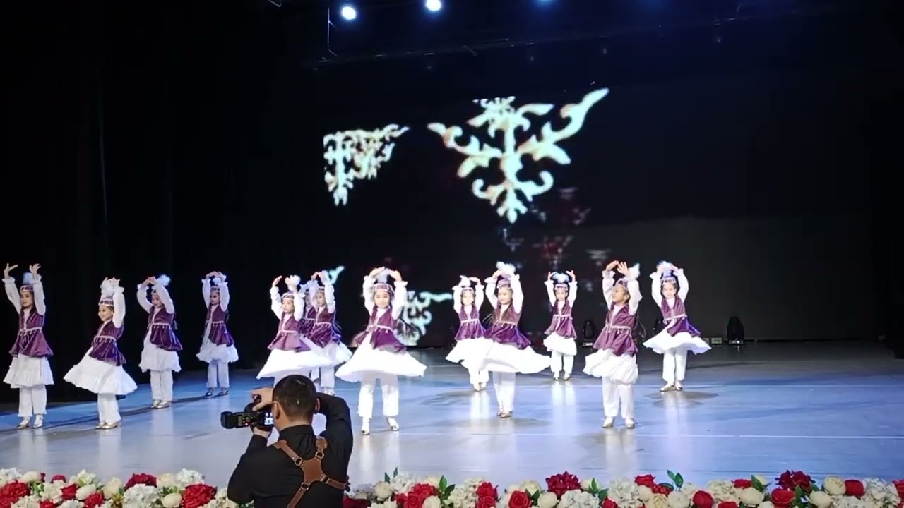 Акбаян. Кербез би тобы.