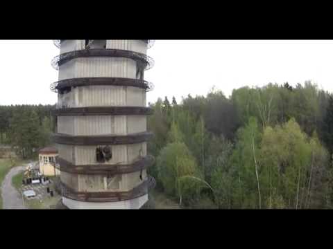 Electrifying: Giant Futuristic &#039;Tesla Tower&#039; In Abandoned Woods Near Moscow