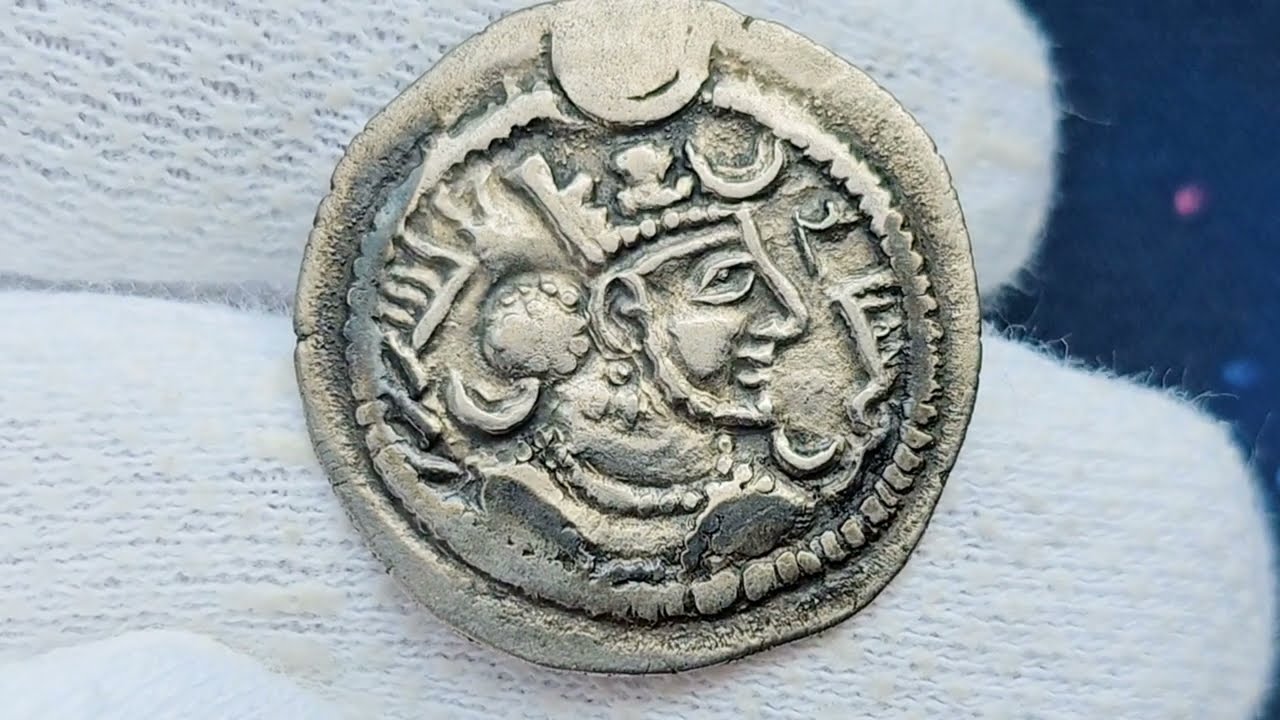 Iranian Huns. Western Turk Dynasties. AR drachm (4.12g), imitation of Sasanian Kawadh I (488-496AD)