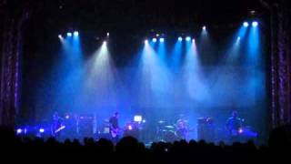 mogwai - new paths to helicon (live in montreal 25/4/2011)