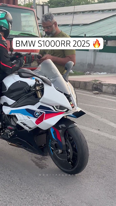 BMW S1000RR M PRO 2025 🔥 #bmw #superbikes #s1000rr #zx10r #shorts