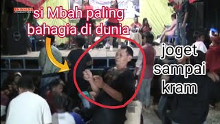 Si Mbah Gokil Joget Sampai Kram