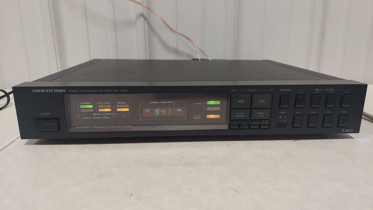 Onkyo Integra FM-AM Stereo Tuner T-4017 - YouTube