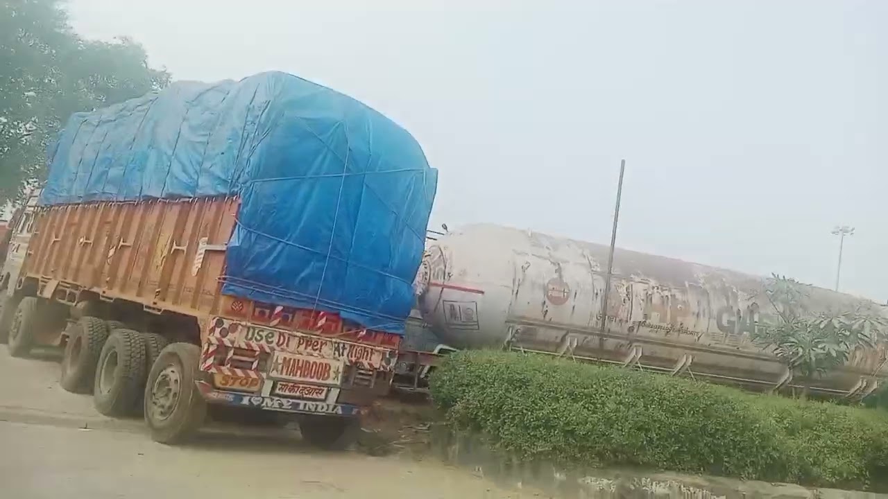 # Pratapgarh to prayagraj dashasumer ghat # Jai ganga maiya # HAR HAR gange £ Mahamaagh mela 🙏🚩👇