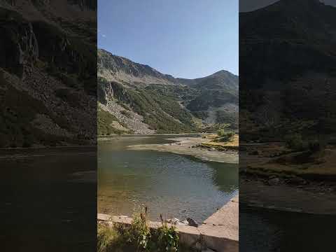 Грънчарско езеро, пред