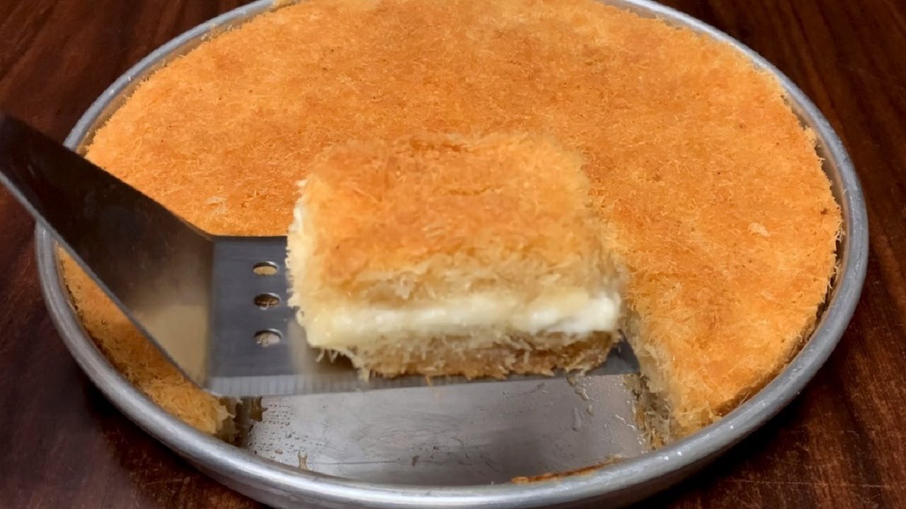 كنافة بالكريمة علي طريقة اكبر المحلات وكمان سر لونها وطعمها اللي يجنن 😋😋😋 الشيف هناء فهمي