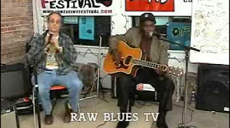 David Honeyboy Edwards - Cat Head Mini Blues Fest, Clarksdale, MS (2005) P.1 David Honeyboy Edwards - Cat Head Mini Blues Fest, Clarksdale, MS (2005) P.1