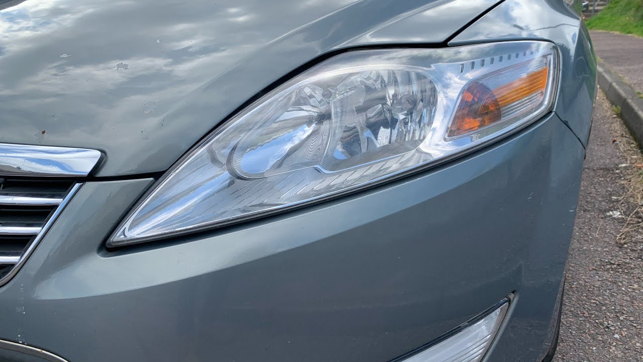 Ford mondeo mk4 sidelight bulb replacement YouTube