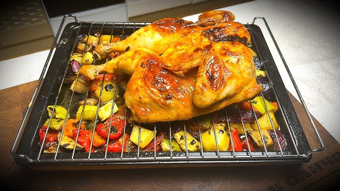 Как запечь курицу целиком в духовке