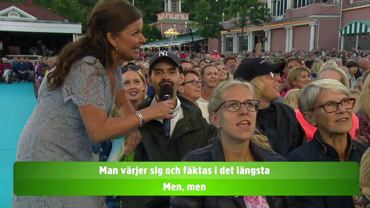 Lotta Engberg & Charlotte Perrelli - Waterloo - Lotta på Liseberg (TV4)