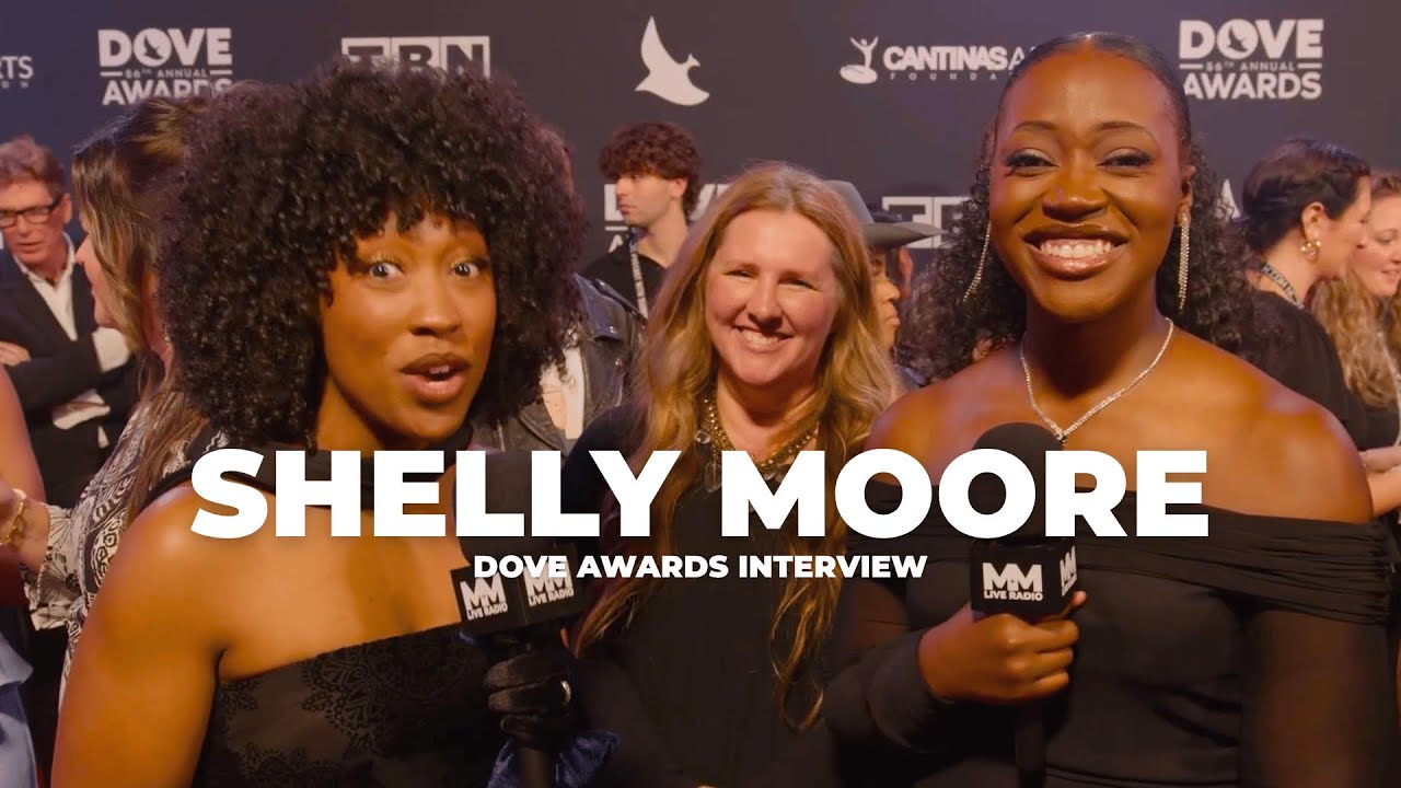 Shelly Moore | 56th Annual GMA Dove Awards | M&M Live Radio - YouTube