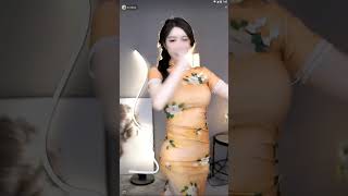 迷人的黎闪电20221211074515