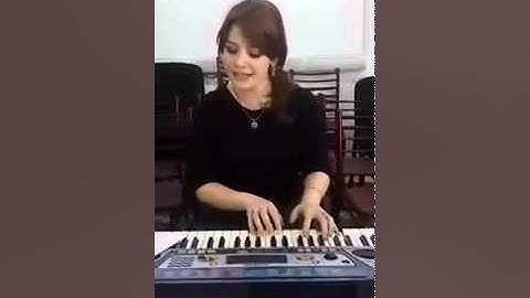 Красивая Девушка, красиво поет Чеченка 2014 - Kavkaz Muzika ❤ [►]