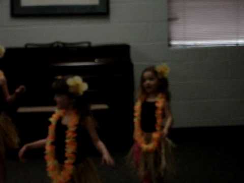 Bennett's 1st Dance Recital ALOHA!!