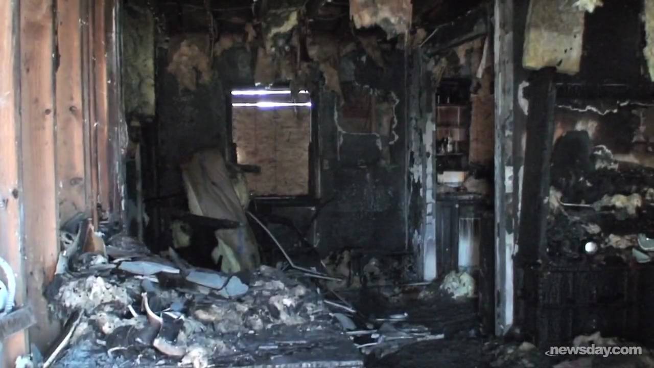 West Islip man accidentally sets fire to home - YouTube