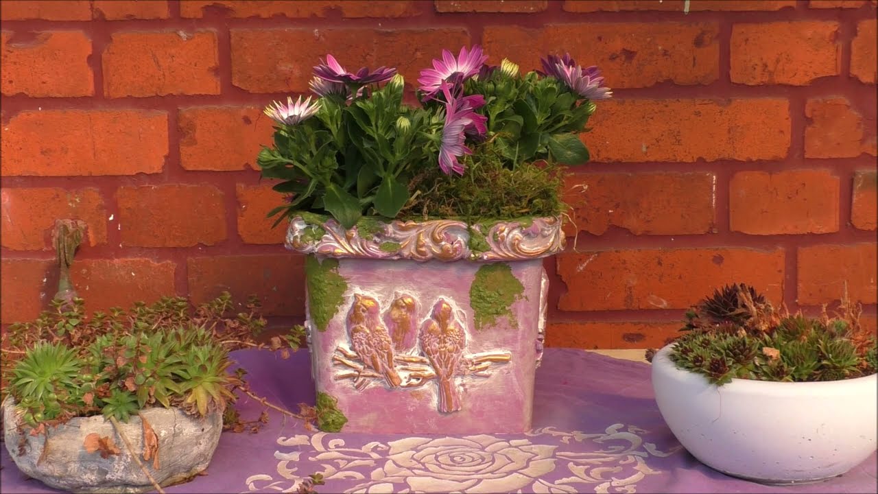 Upcycling Plastekiste zu Vintage Shabby Blumentopf Frühling mit Moos Effekt