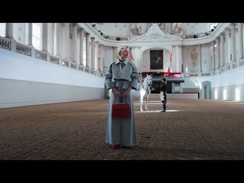 Videó: Luxus Kensington Penthouse belsőépítészet