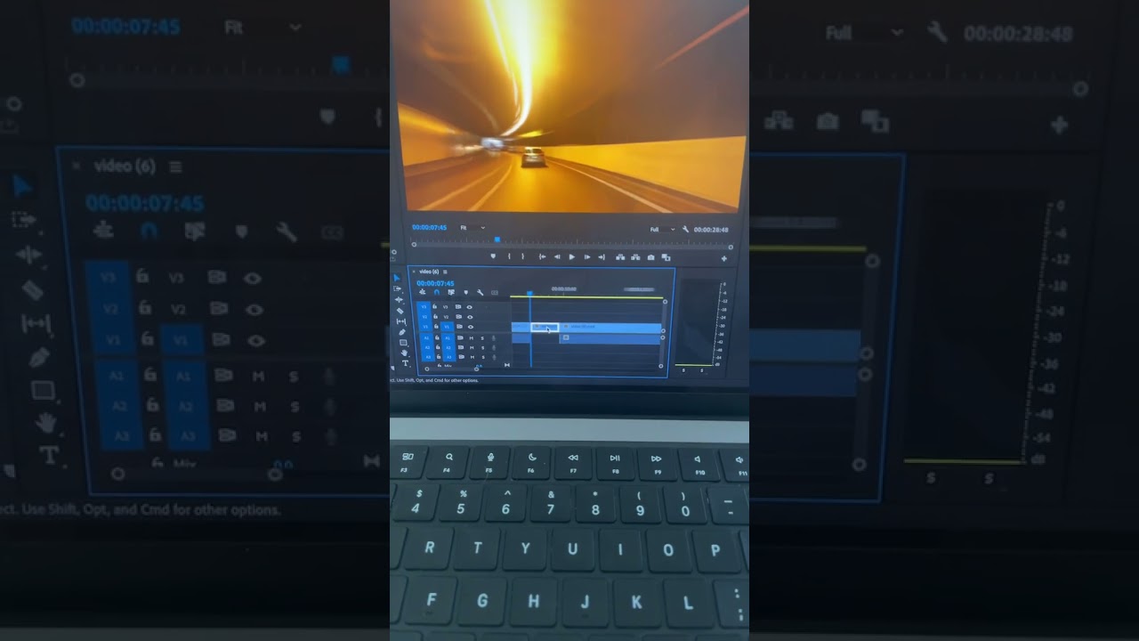 How to create Freeze Frame Effects in Adobe Premiere Pro