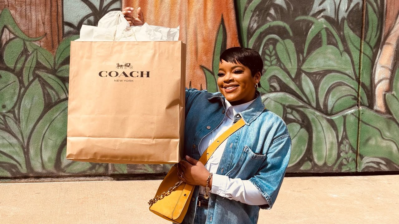 COACH OUTLET Powder Pink and Loved Denim Collection HAUL! 💙🩷✨