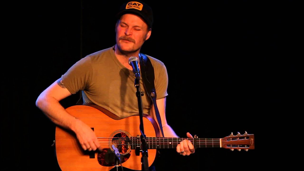 Hiss Golden Messenger - O Little Light - YouTube