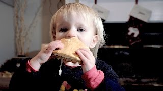 Agnes Eating XIV 4K (Sony A6500 Footage)