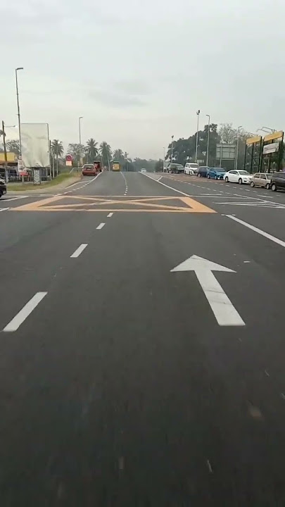 batu kikir jambatan besi #iron bridge#hujan gerimis#mahligai seribu rindu #shortvideo