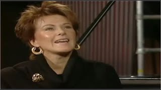 Anni-Frid Lyngstad (ᗅᗺᗷᗅ) in der schwedischen Talkshow &#39;&#39;Dabrowski&#39;&#39; - vom 08.12.1990