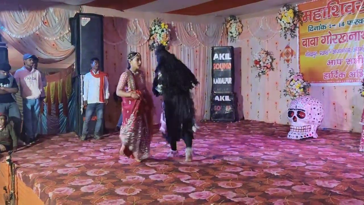 A Ganesh Ke Mammi Bas Pav Bhar