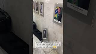 Quadro De Michel Temer Cai No Palácio Do Plto