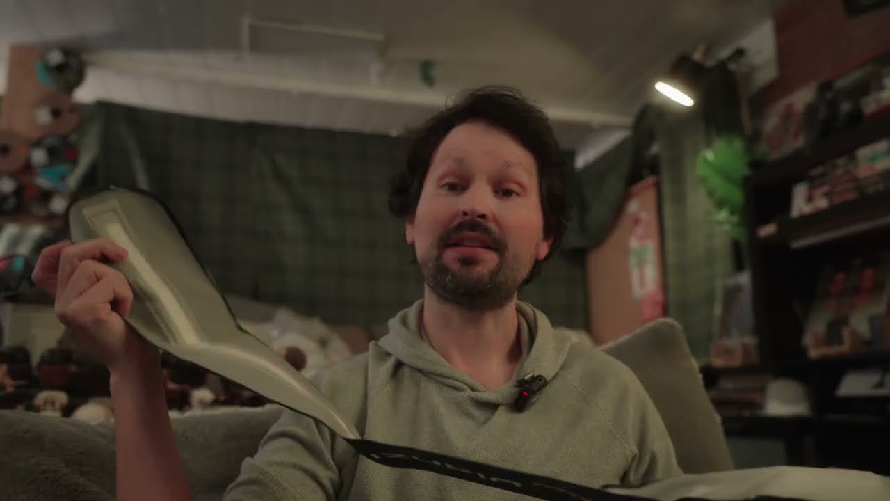 [ASMR] Unboxing the Inflatable Ulanzi Air Tube Light (Ulanzi UA 20)