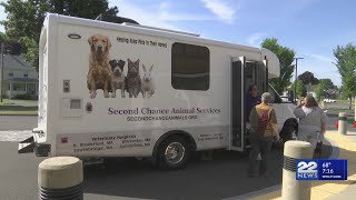 Mobile clinic offers low-cost pet vaccines in Westfield