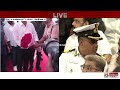 TVKVijay | CM விஜயின் தாய், தந்தையை பார்த்ததும் புஸ்ஸி ஆனந்த் செயல்..