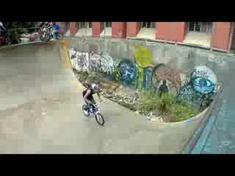 Daniel Dhers BMX session in Caracas - Part 1