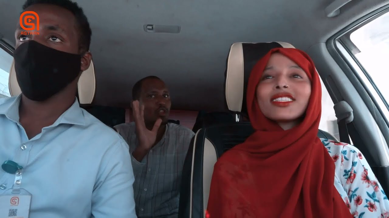 Barnaamijka Qaraaxo caawa waxaa marti ku ah Fannaanadeena Malyuun Maanka ka daawo Astaan tv 07:00 pm