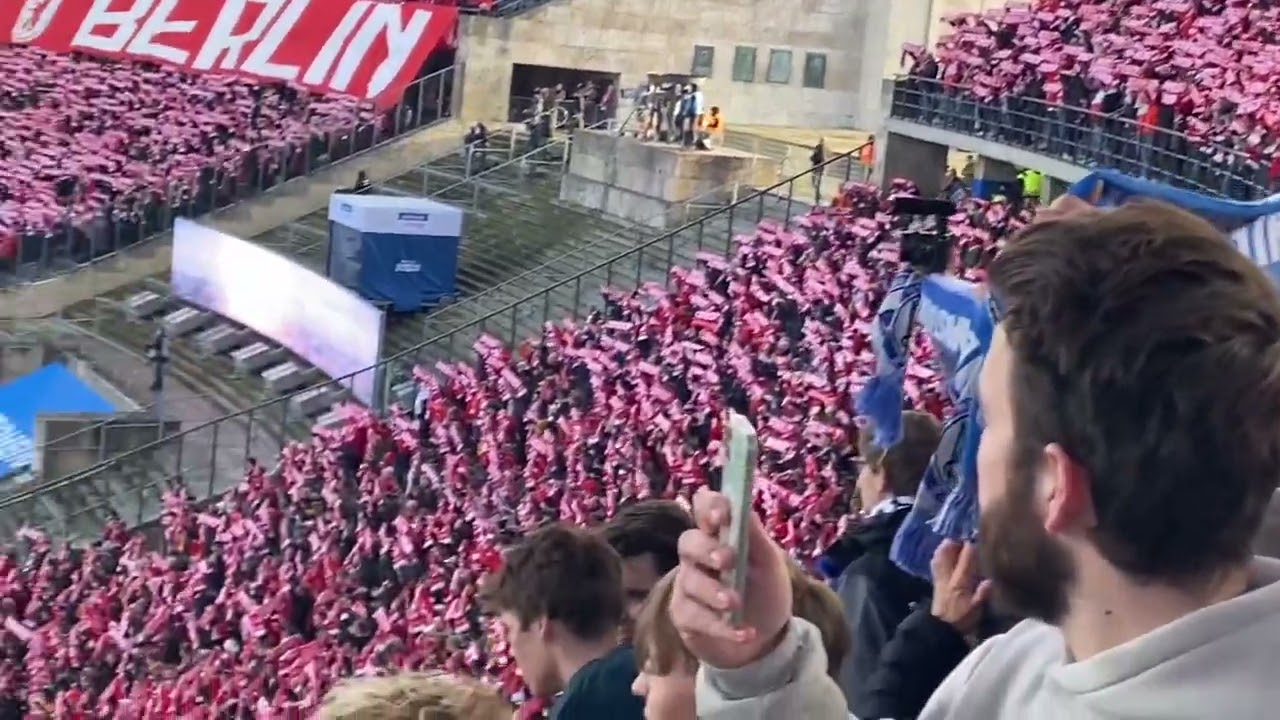 Berlin-Derby 2022, Hertha BSC vs. Union Berlin 1:4, 09.04.22 Impressionen der Stimmung