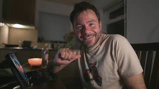 LIVE εκτός έδρας