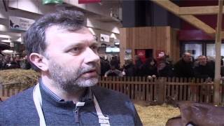 Mr Chabauty, éleveur de chèvres dans les Deux-Sèvres (79) interviewé au Salon de l'Agriculture...