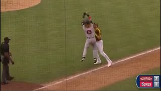 Mariners minor leaguer goes viral for funny base running move