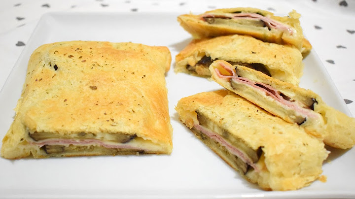 SALTY STRUDEL stringy stuffed WITH AUBERGINES and Cooked Ham