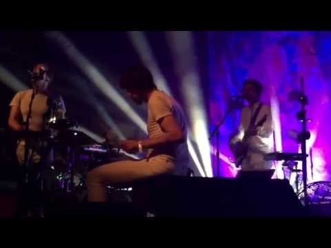 Caribou - Your Love Will Set You Free - Live @ The Fonda 2-26-15 in HD