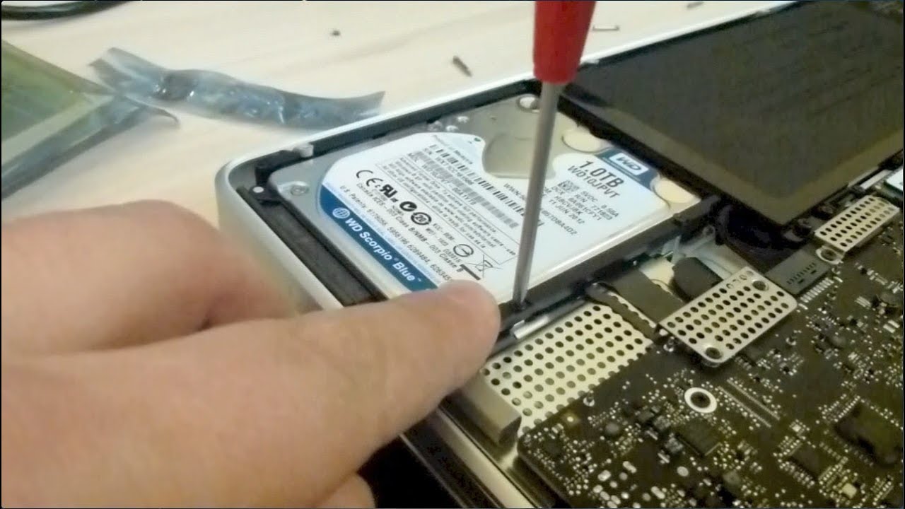 How to replace a hard drive in a MacBook Pro - YouTube