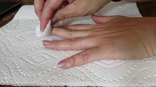 Learn the Mountain Peak nail style manicure