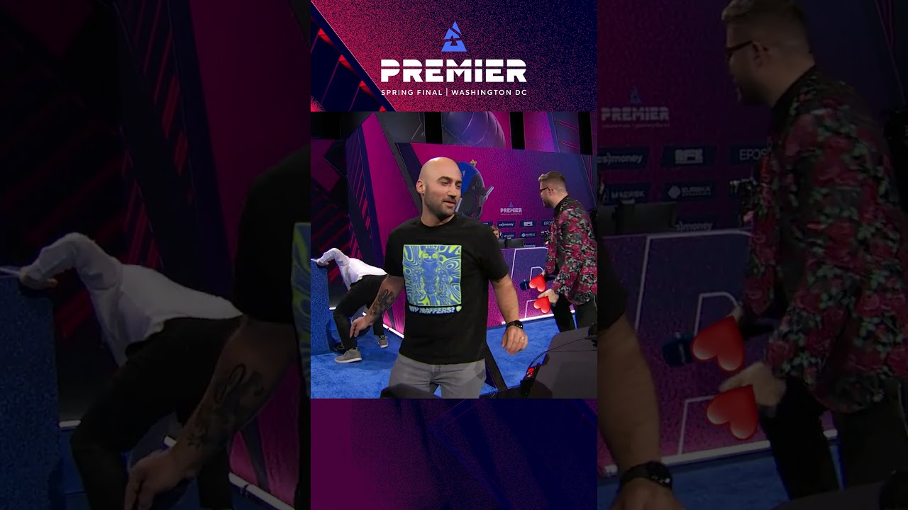 Fight breaks out during CS2 showmatch! 😱