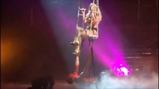 Britney Spears - Don't Let Me Be The Last To Know - Honda Center - Femme Fatale Tour '11 (1080 HD)