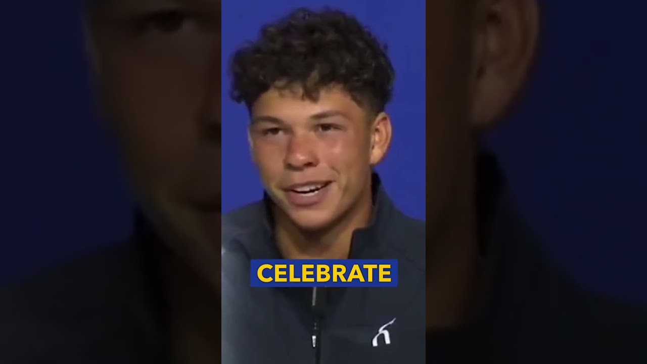 Бен Шелтон отвечает Новаку Джоковичу, копирующему его празднование.