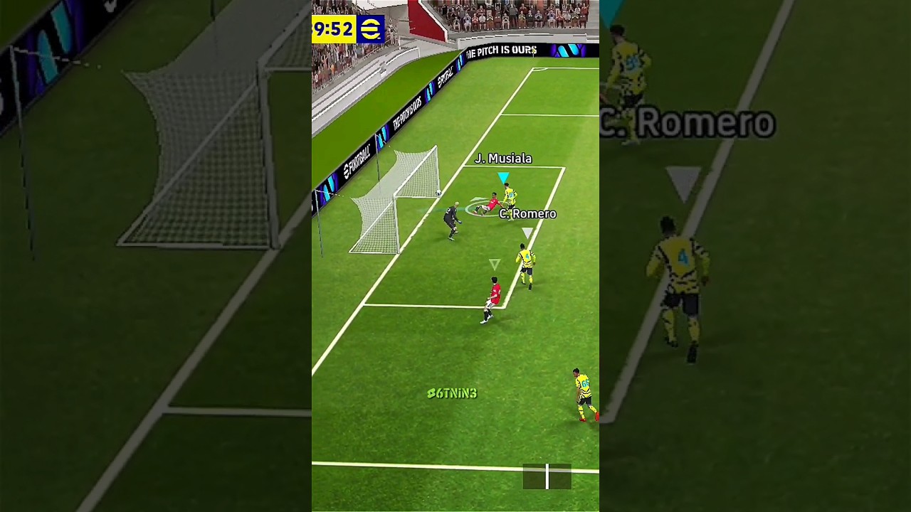 Musiala scored with a perfect counter attack by the GOAT 💥🥅 